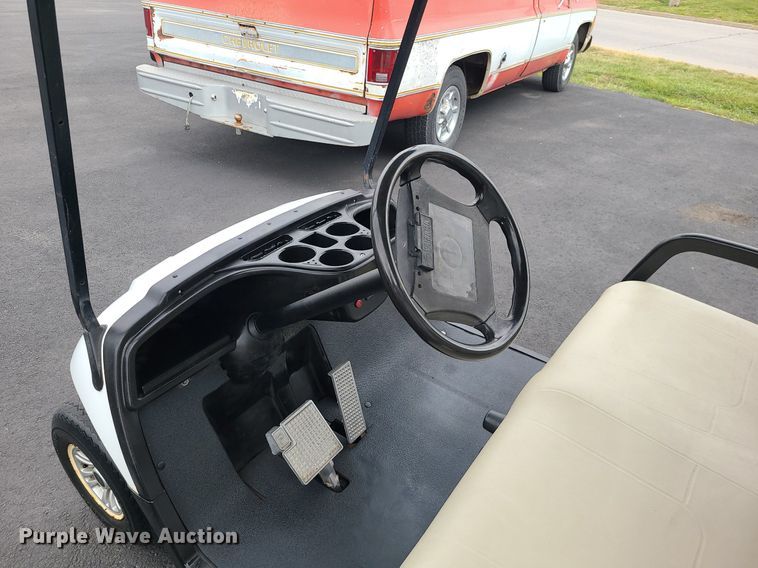 image for item MJ9386 2009 Yamaha  golf cart