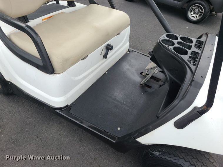 image for item MJ9386 2009 Yamaha  golf cart