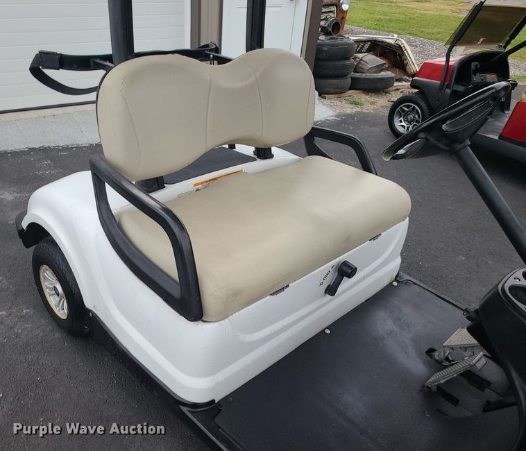image for item MJ9386 2009 Yamaha  golf cart