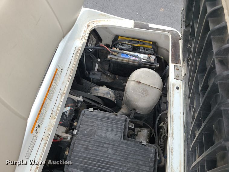 image for item MJ9386 2009 Yamaha  golf cart