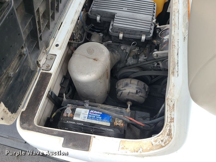 image for item MJ9386 2009 Yamaha  golf cart