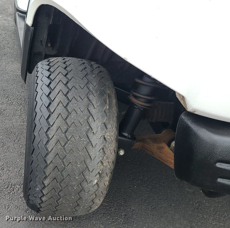 image for item MJ9386 2009 Yamaha  golf cart