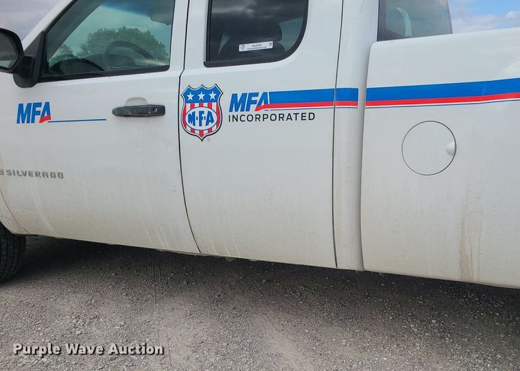 image for item MJ9389 2008 Chevrolet Silverado 1500  Ext. Cab pickup truck