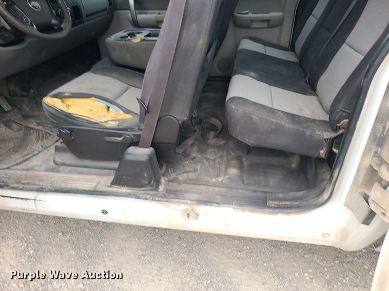 image for item MJ9389 2008 Chevrolet Silverado 1500  Ext. Cab pickup truck