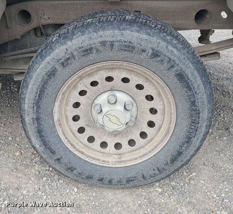 image for item MJ9389 2008 Chevrolet Silverado 1500  Ext. Cab pickup truck