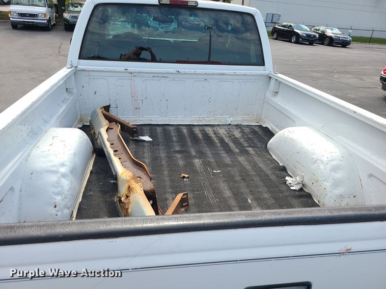 image for item MJ9400 1997 Chevrolet K1500  Ext. Cab pickup truck