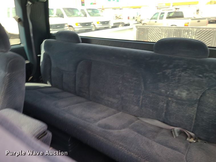 image for item MJ9400 1997 Chevrolet K1500  Ext. Cab pickup truck