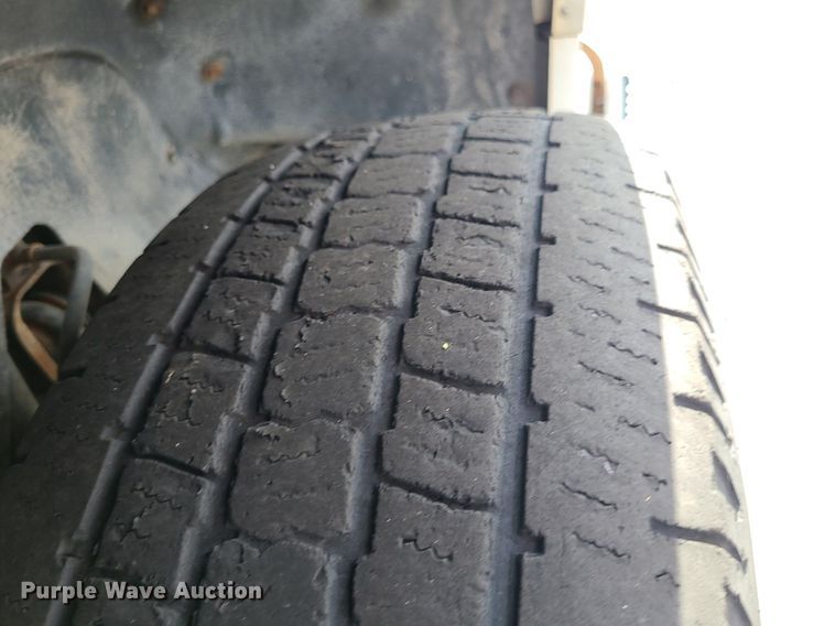 image for item MJ9400 1997 Chevrolet K1500  Ext. Cab pickup truck