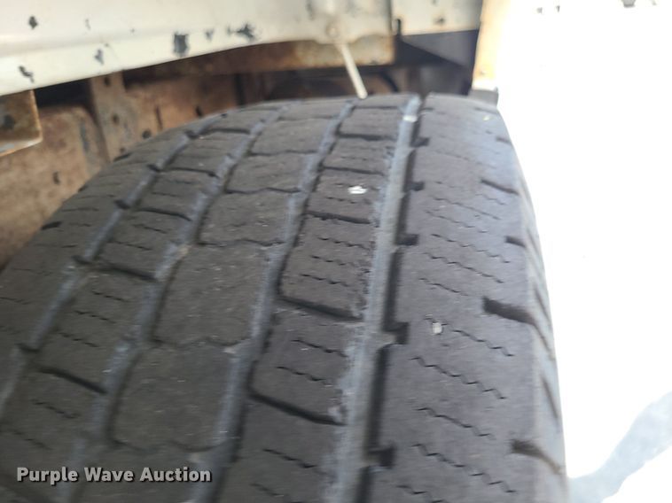 image for item MJ9400 1997 Chevrolet K1500  Ext. Cab pickup truck