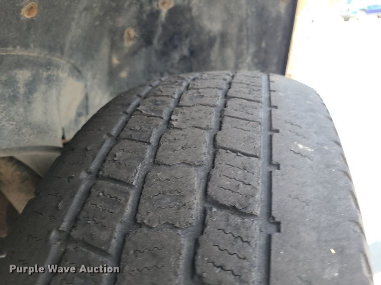 image for item MJ9400 1997 Chevrolet K1500  Ext. Cab pickup truck