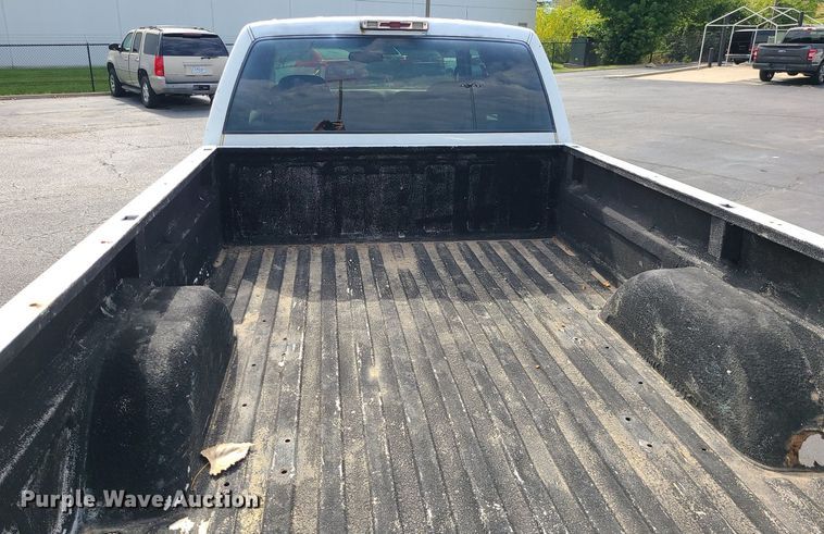 image for item MJ9401 2000 Chevrolet C3500  Crew Cab pickup truck