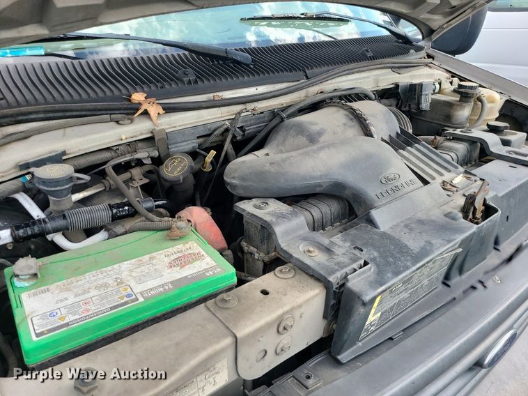 image for item MJ9403 2007 Ford E250 Super Duty  van