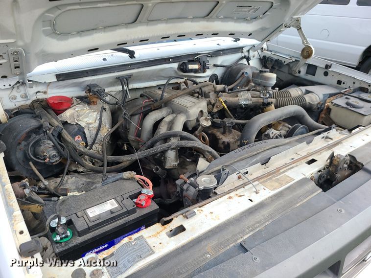 image for item MJ9404 1995 Ford F250  utility bed pickup truck