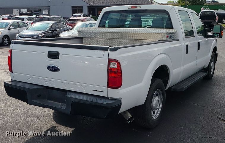 image for item MJ9406 2014 Ford F250 Super Duty  Crew Cab pickup truck