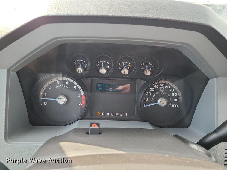 image for item MJ9406 2014 Ford F250 Super Duty  Crew Cab pickup truck