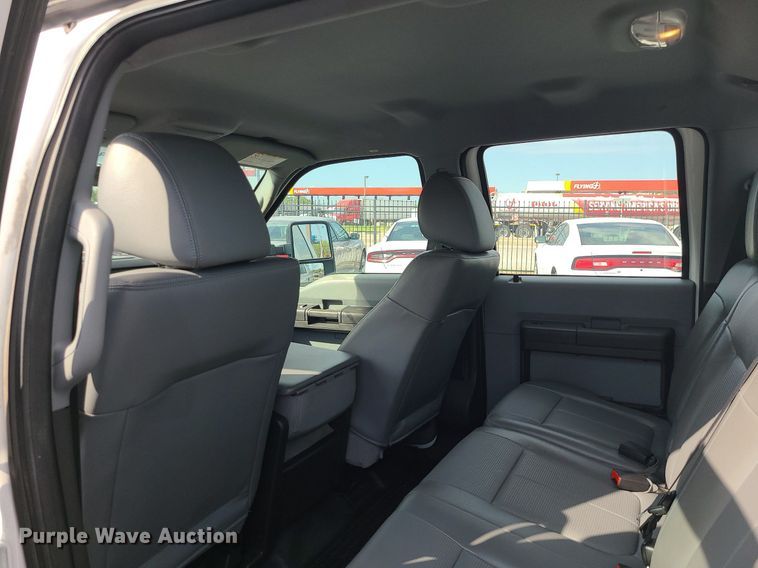 image for item MJ9406 2014 Ford F250 Super Duty  Crew Cab pickup truck