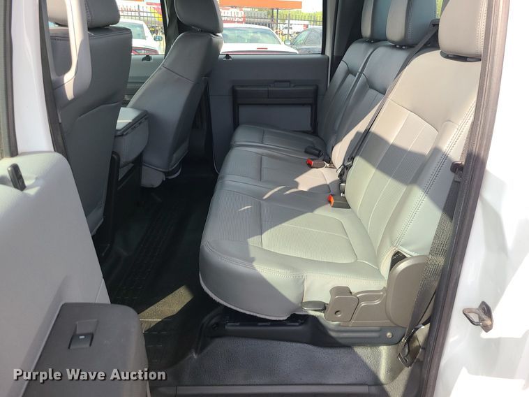 image for item MJ9406 2014 Ford F250 Super Duty  Crew Cab pickup truck