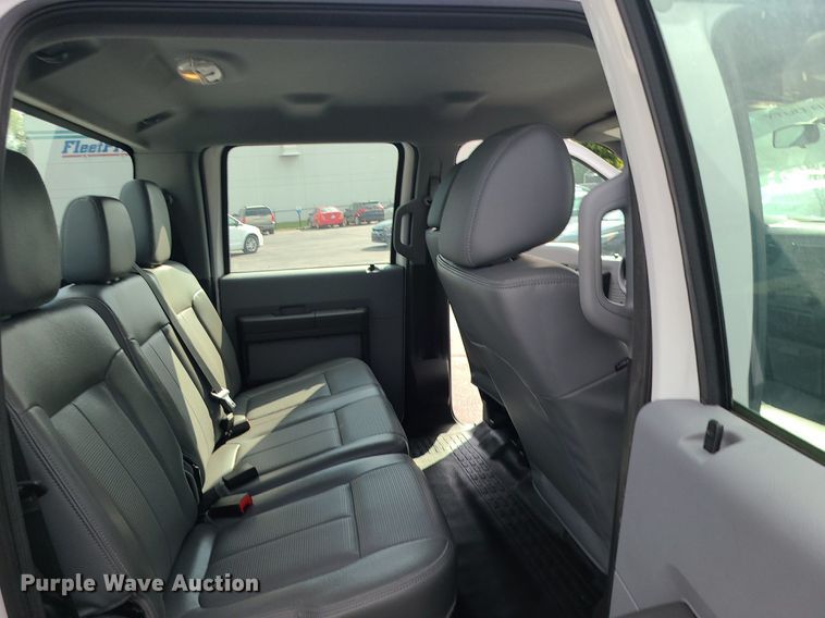 image for item MJ9406 2014 Ford F250 Super Duty  Crew Cab pickup truck