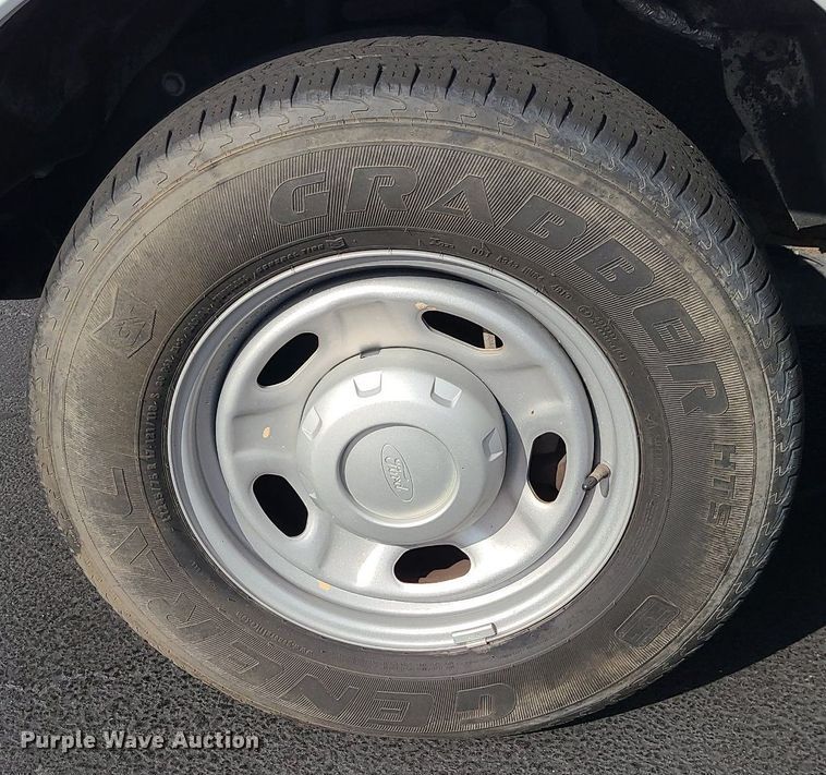 image for item MJ9406 2014 Ford F250 Super Duty  Crew Cab pickup truck