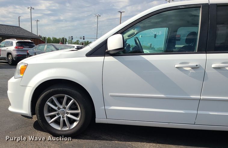 image for item MJ9407 2016 Dodge Grand Caravan  van