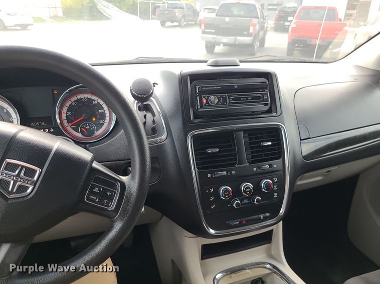 image for item MJ9407 2016 Dodge Grand Caravan  van