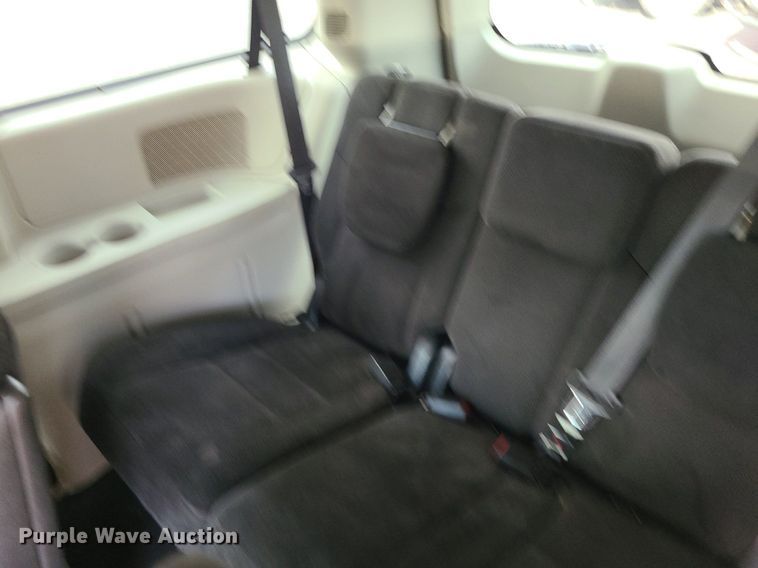 image for item MJ9407 2016 Dodge Grand Caravan  van