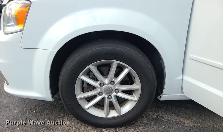 image for item MJ9407 2016 Dodge Grand Caravan  van