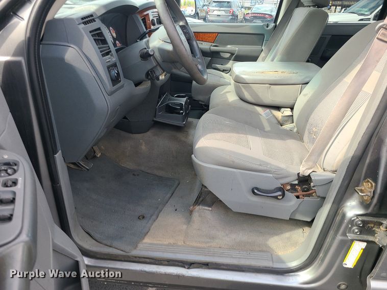 image for item MJ9408 2006 Dodge Ram 1500  Quad Cab pickup truck