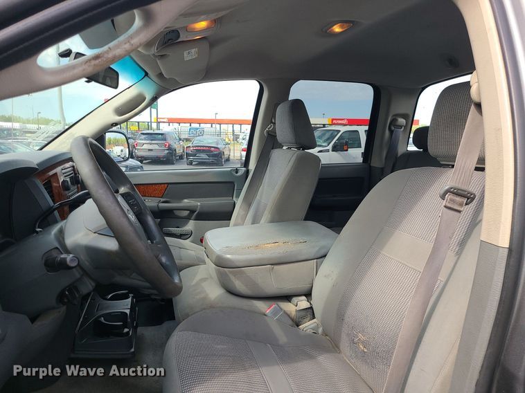 image for item MJ9408 2006 Dodge Ram 1500  Quad Cab pickup truck