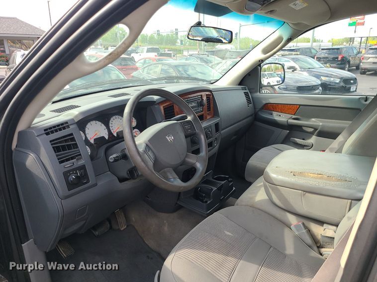 image for item MJ9408 2006 Dodge Ram 1500  Quad Cab pickup truck