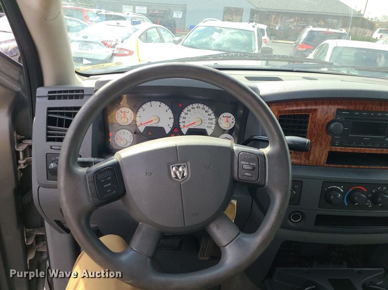 image for item MJ9408 2006 Dodge Ram 1500  Quad Cab pickup truck