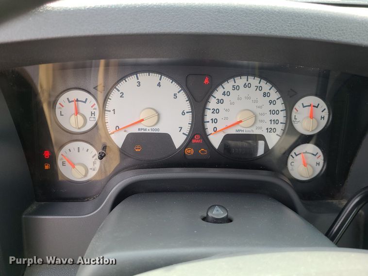 image for item MJ9408 2006 Dodge Ram 1500  Quad Cab pickup truck