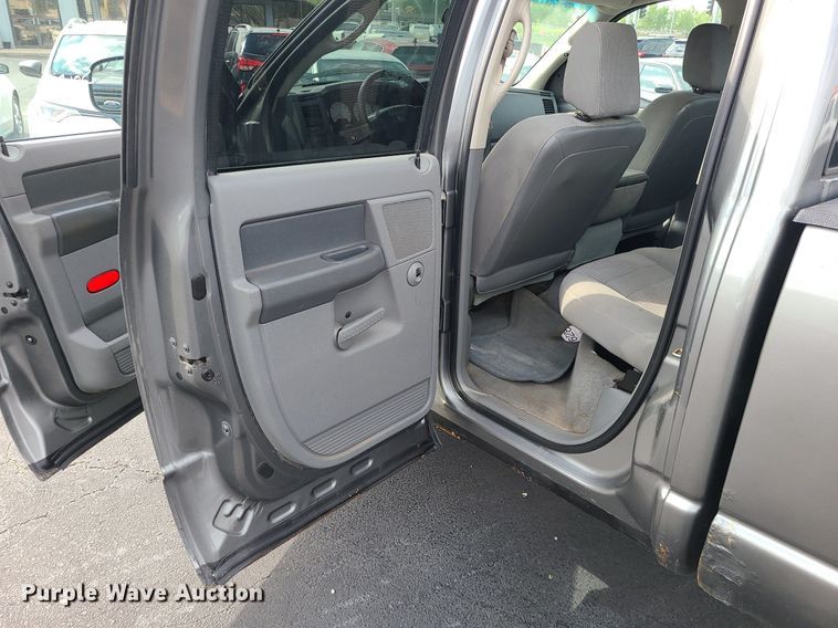 image for item MJ9408 2006 Dodge Ram 1500  Quad Cab pickup truck