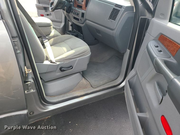 image for item MJ9408 2006 Dodge Ram 1500  Quad Cab pickup truck