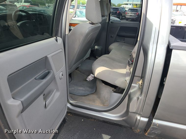 image for item MJ9408 2006 Dodge Ram 1500  Quad Cab pickup truck