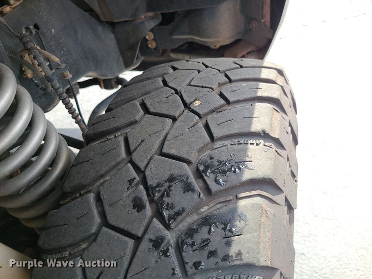 image for item MJ9409 2017 Ford F250 Super Duty XL  SuperCab pickup truck