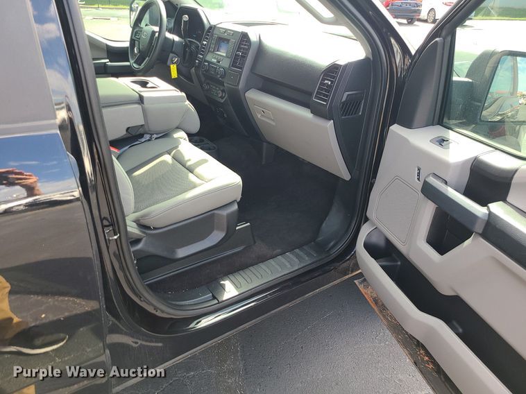 image for item MJ9411 2019 Ford F150  SuperCrew pickup truck