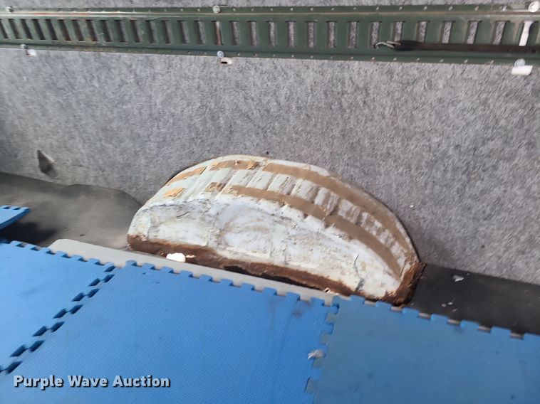 image for item MJ9412 2008 Ford E250 Super Duty  van