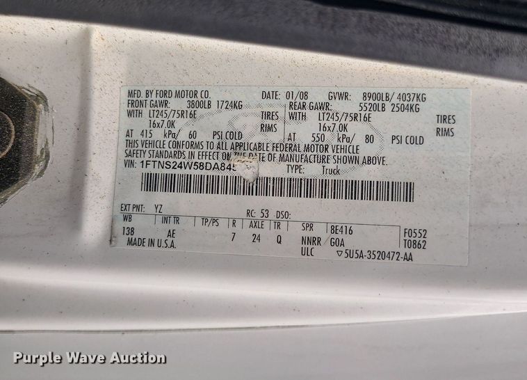 image for item MJ9412 2008 Ford E250 Super Duty  van