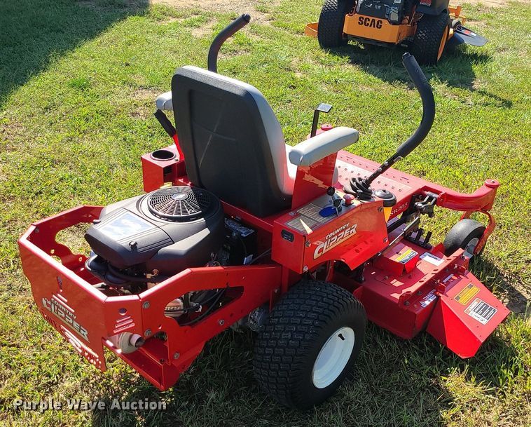 image for item MJ9418 Country Clipper Jazee SR205  ZTR lawn mower
