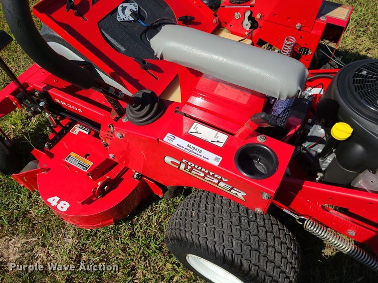 image for item MJ9418 Country Clipper Jazee SR205  ZTR lawn mower