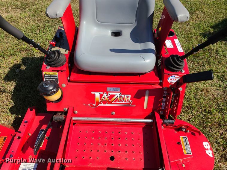 image for item MJ9418 Country Clipper Jazee SR205  ZTR lawn mower