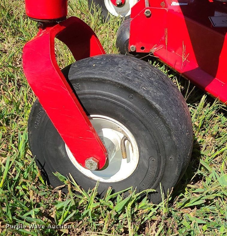 image for item MJ9418 Country Clipper Jazee SR205  ZTR lawn mower