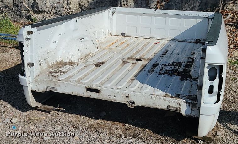 image for item MJ9428 Dodge Ram  8' pickup bed