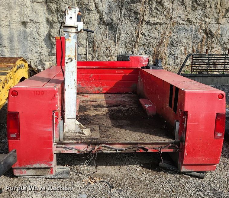 image for item MJ9435 Utility bed