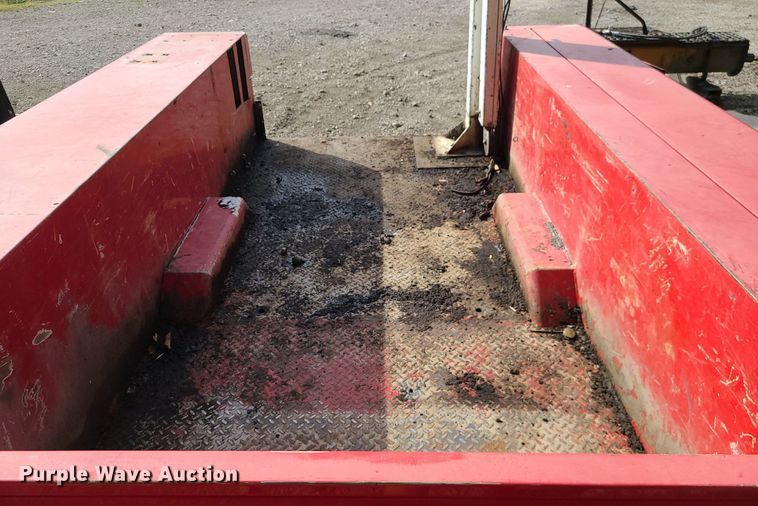 image for item MJ9435 Utility bed