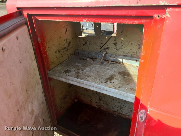 image for item MJ9435 Utility bed