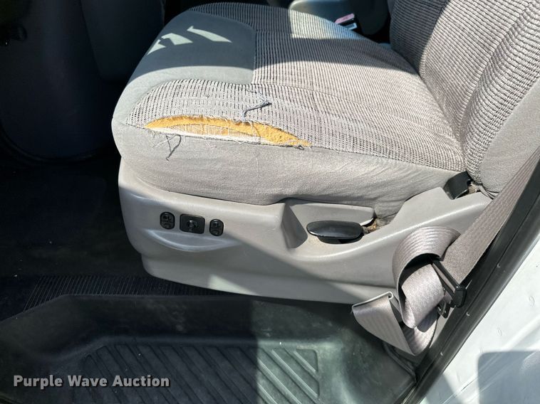 image for item ML9078 1998 Ford Club Wagon  handicap accessible van