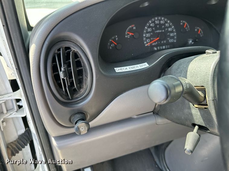 image for item ML9078 1998 Ford Club Wagon  handicap accessible van