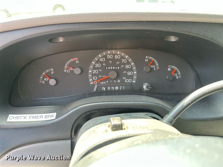 image for item ML9078 1998 Ford Club Wagon  handicap accessible van